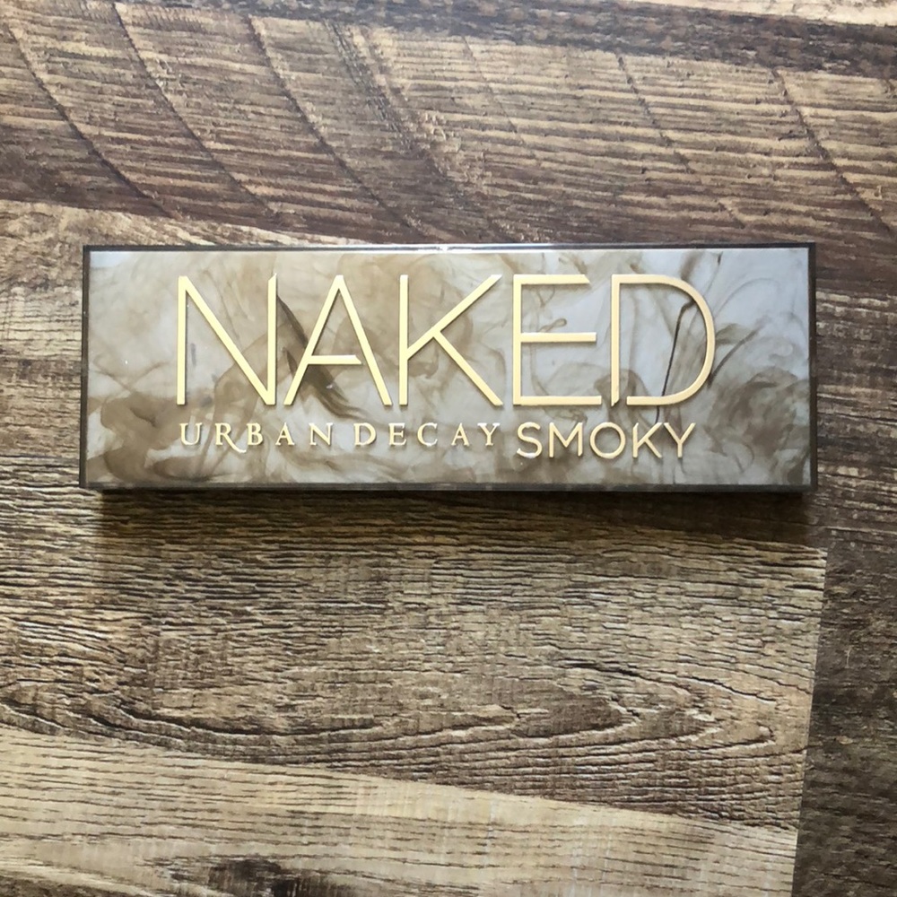 Naked Smoky eyeshadow pallet